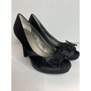 Me Too Tallulah Black Satin Peep Toe Pumps Size 7.5
